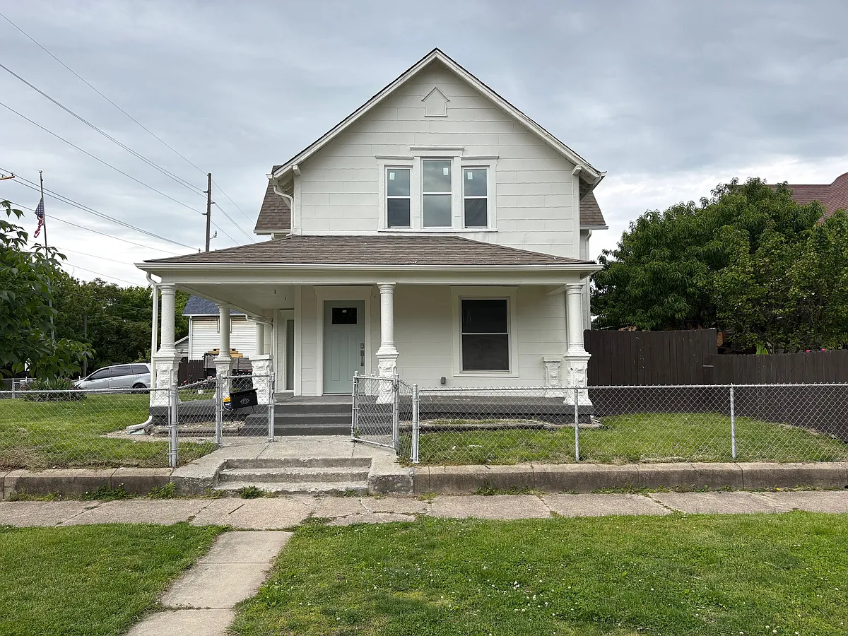 Building Photo - 922 Marion Ave