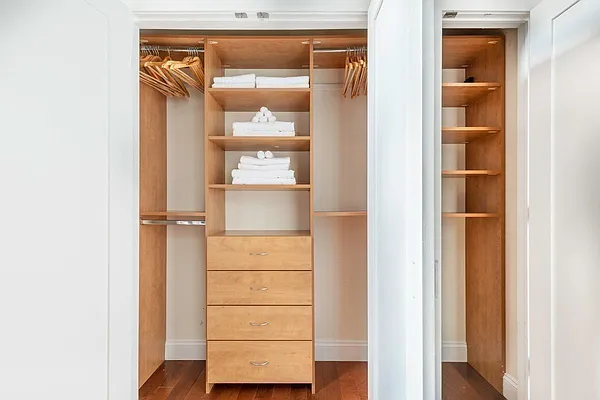 Rented by REAL New York | media 7