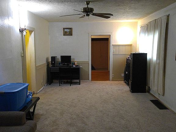 4th image of 1215 Jefferson Ave