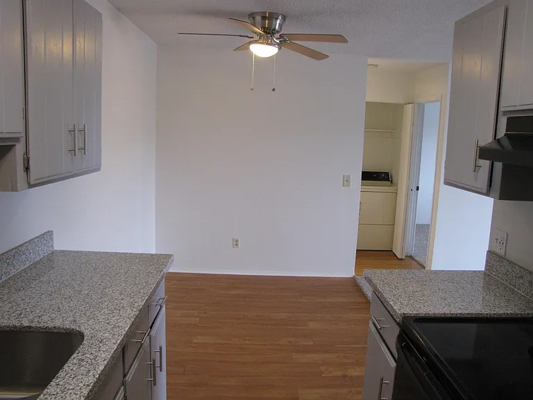 6625 E Golf Links Rd #15 — Photo 2