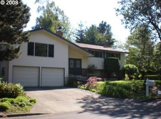 16490 Devonshire Dr, Gladstone, OR 97027