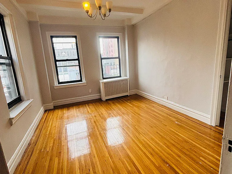 133 W 71st St #7C8C — Photo 28