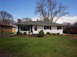 9939 E River Rd, Elyria, OH 44035