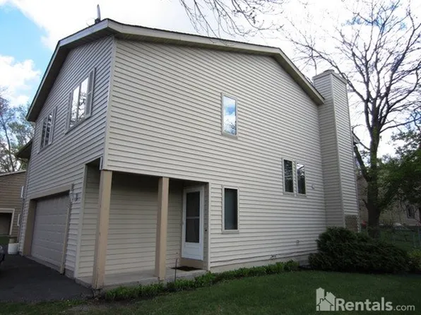 7853 23rd Ave N, Golden Valley, MN 55427