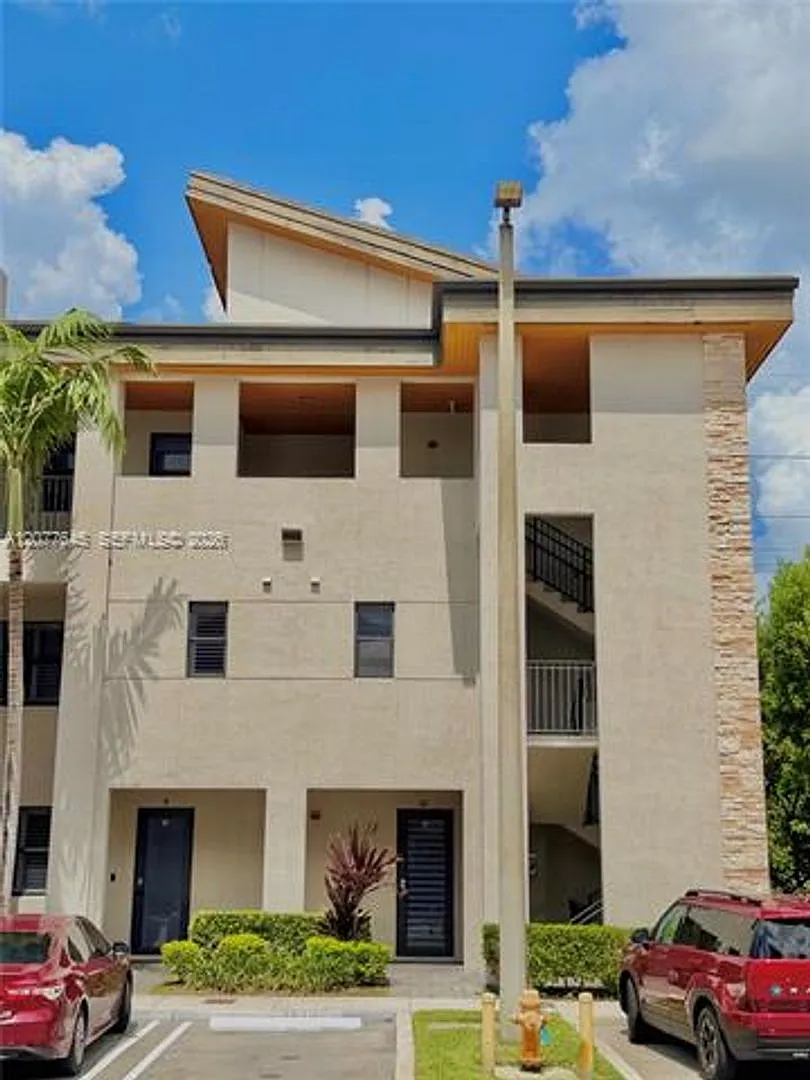 10455 NW 82nd St cu-10, Doral, FL 33178 — Photo 4