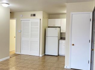 5201 SW 12th Ter APT 2, Topeka, KS 66604