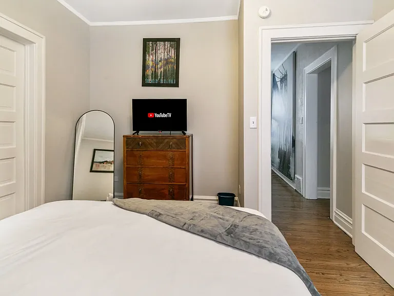 522 N Sheridan Rd #1 — Photo 18