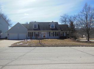 3135 Squire Ct, Green Bay, WI 54313