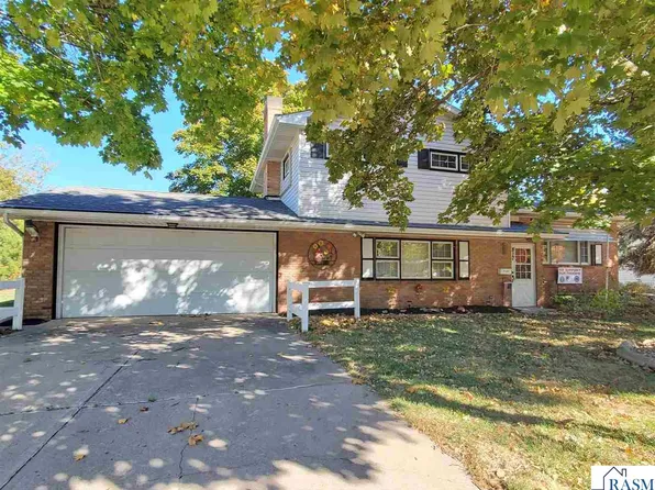 817 Summit Ave, New Ulm, MN 56073