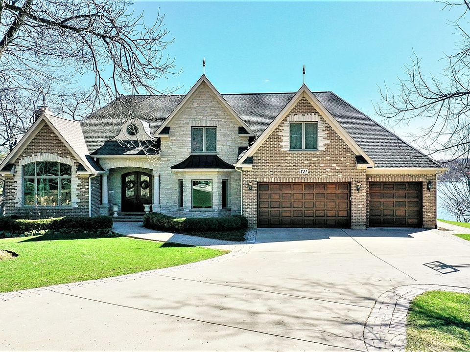 251 W Lake Shore Dr, Tower Lakes, IL 60010 Zillow