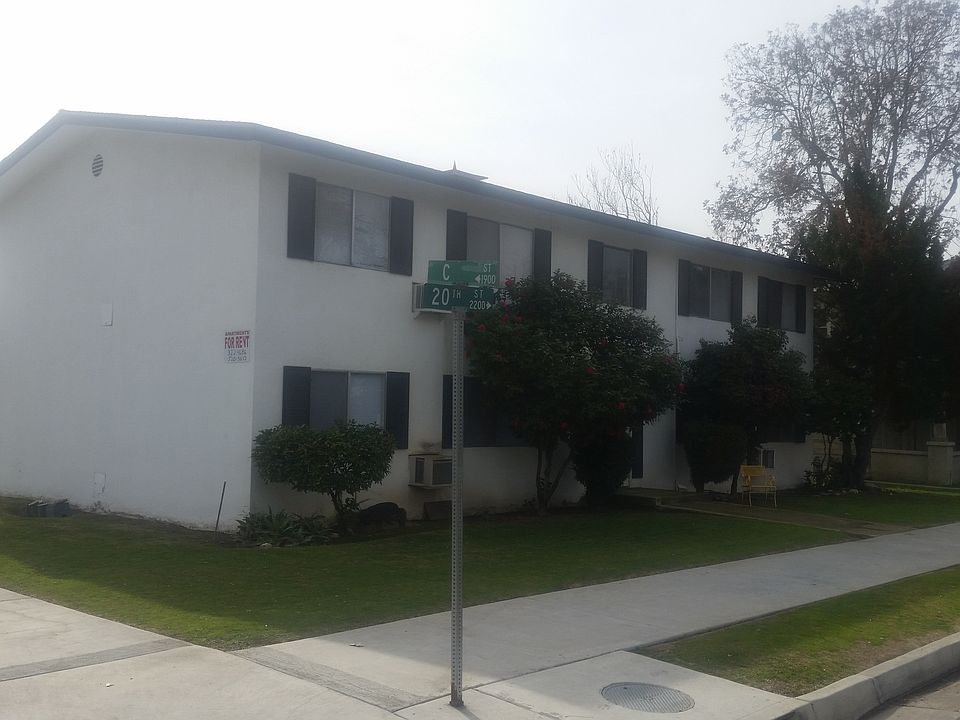 Street location