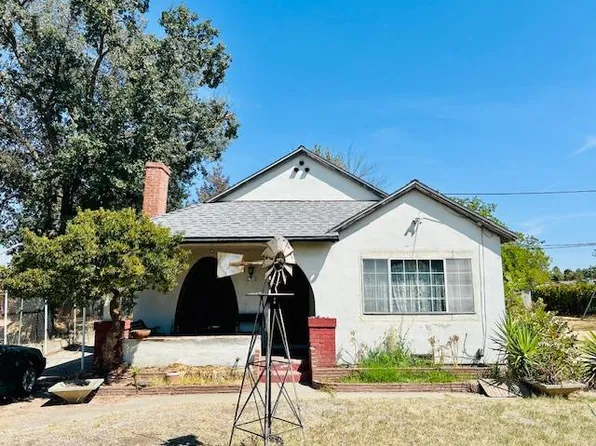 2760 Clay St, Sacramento, CA 95815