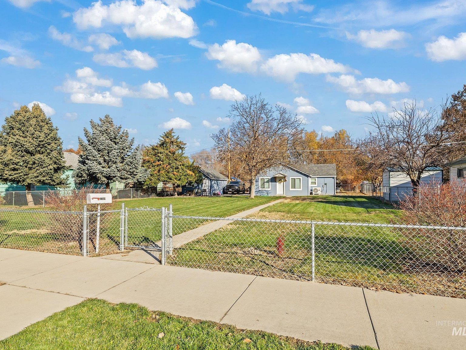 1309 Arthur St, Caldwell, ID 83605 Zillow