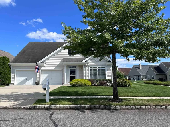 13 Butler Rd, Egg Harbor Township, NJ 08234