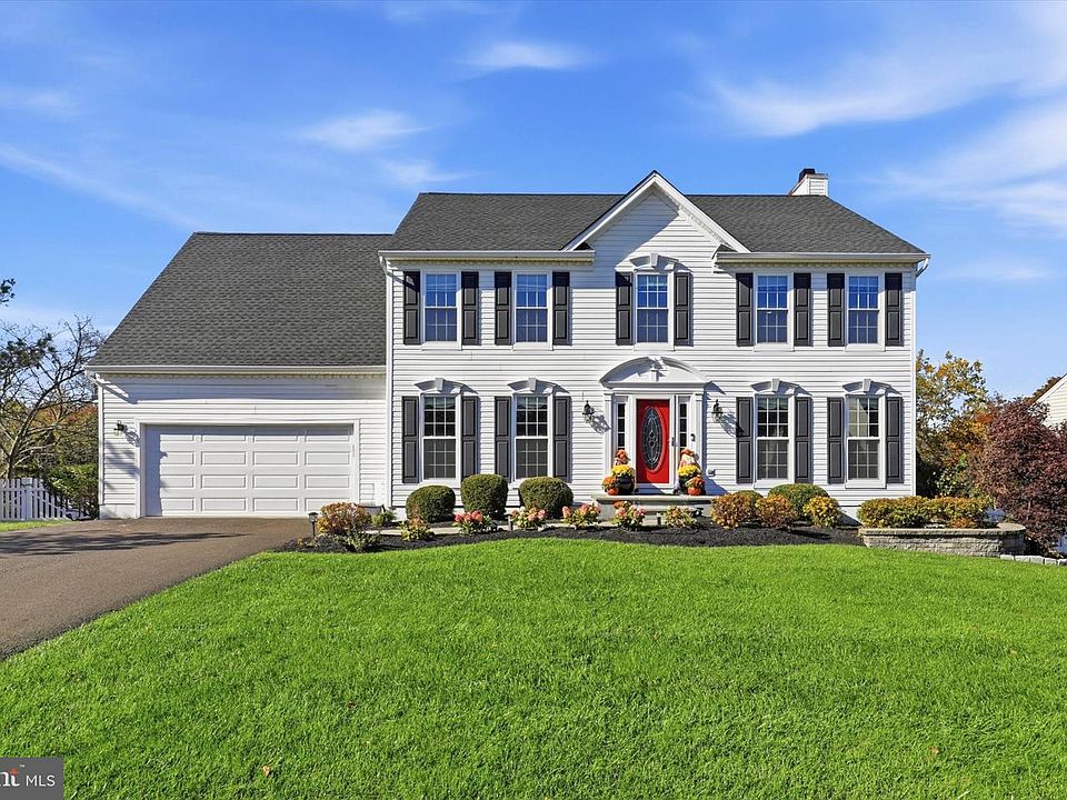 1st image of 158 Buttercup Blvd