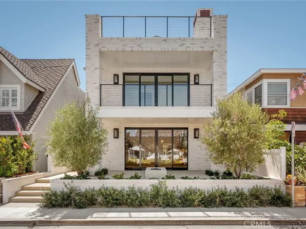 225 Diamond Ave, Newport Beach, CA 92662