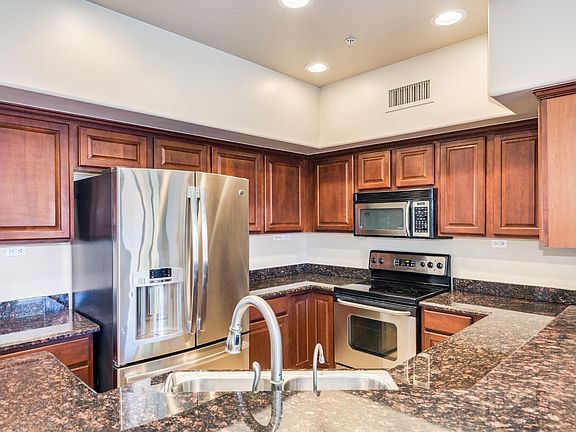 4th image of 20660 N 40th St Unit 2041
