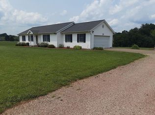 27750 W Belpre Pike, Coolville, OH 45723