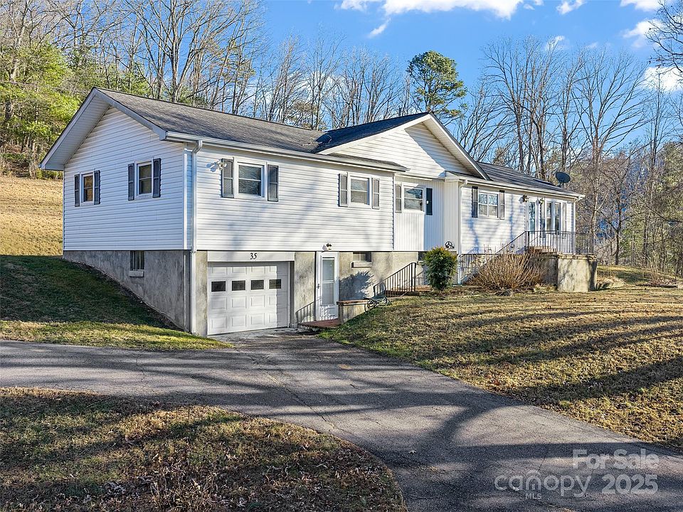 1st image of 35 Smith Ridge Dr