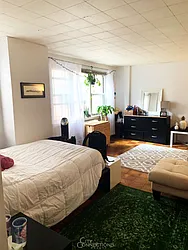 Rented by City Connections Realty