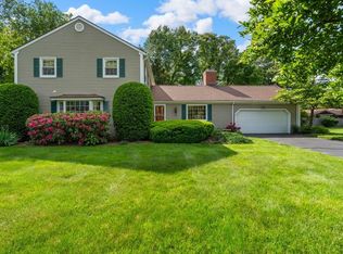 36 Lees Ln, Longmeadow, MA 01106