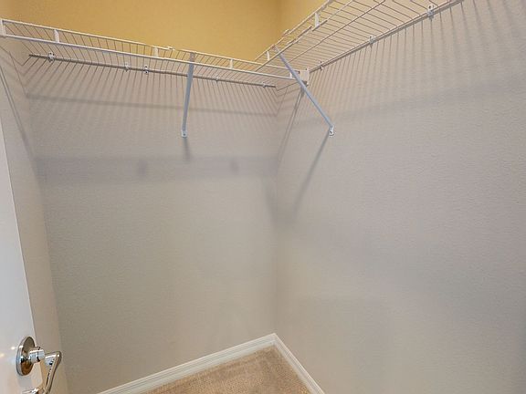 3rd image of 730 La Mancha Dr