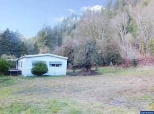 48069 McKenzie Hwy, Vida, OR 97488