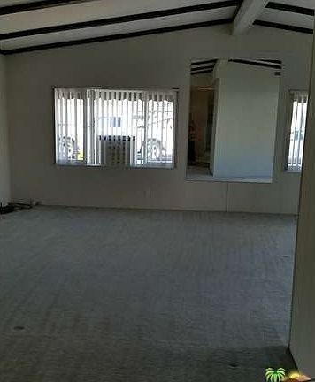 5th image of 361 Club Circle Dr