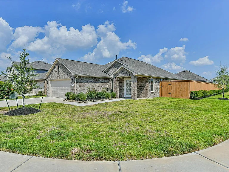 13114 Dalvay Beach Dr — Photo 1