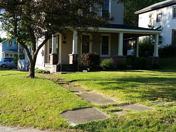 3rd image of 122 Lilac Park Dr