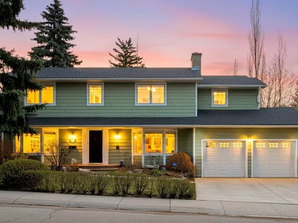 1239 W Beverley Blvd SW, Calgary, AB T2V 2C4