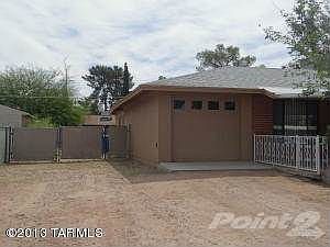 PHOTO-6531 calle Herculo-front extra par