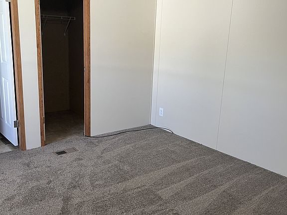 4th image of 425 Cider Mill Dr #66
