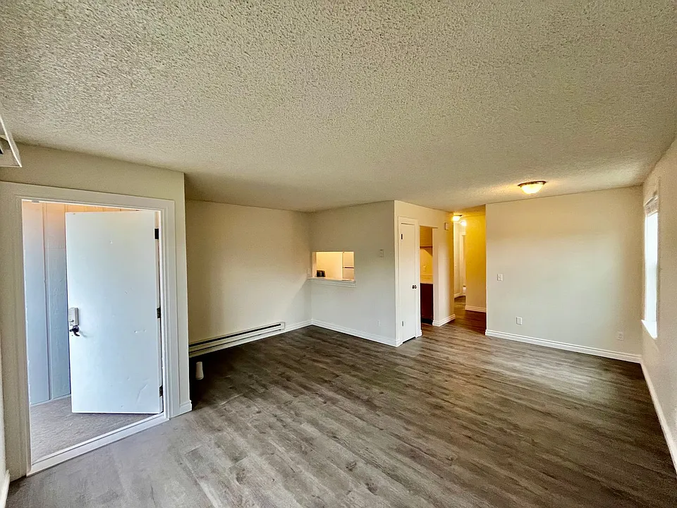 821 SW 154th St
