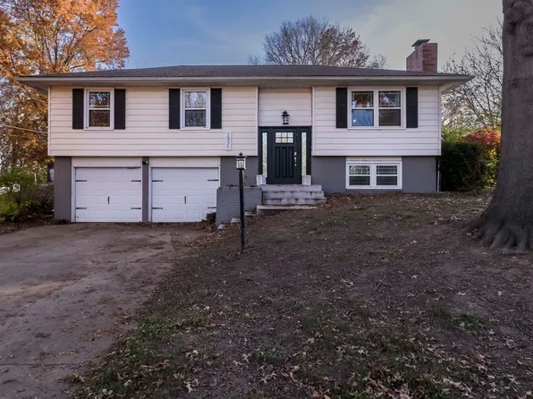 1931 SE 36th Ter, Topeka, KS 66605