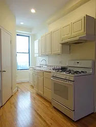 Rented by Manhattan Connection