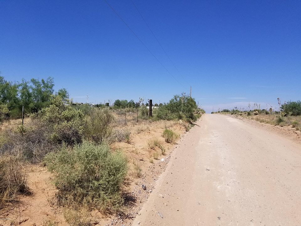 1st image of 1521 Javelina St