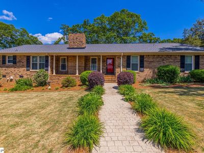 2 Meredith Ln, Greenville, SC, 29607
