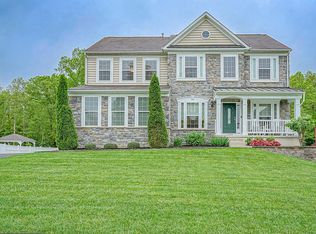 1068 Beckley Dr, Williamstown, NJ 08094