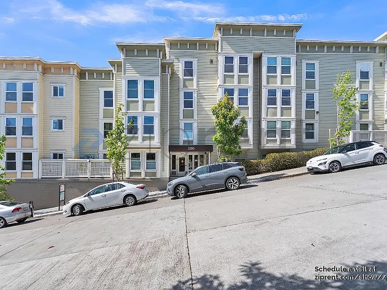 2250 24th St #121 — Photo 1