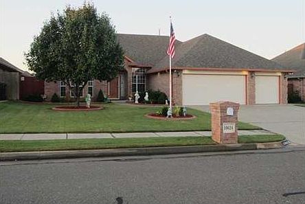 1st image of 10624 NW 40th Ter