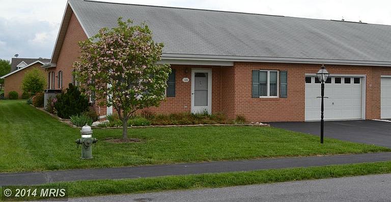 1st image of 126 Southern Oak Dr