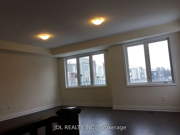 62 Heron Park Pl — Photo 4