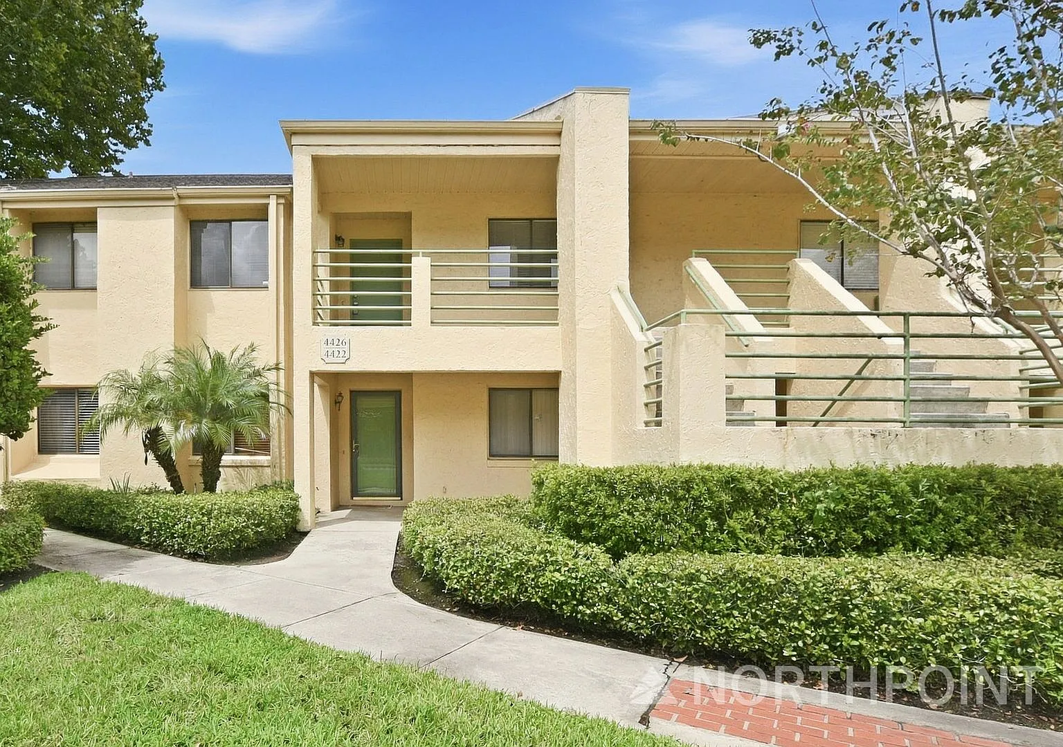 2-Bedroom, 2 Condominium for Rent in Orlando, FL| Large Patio & Modern Kitchen — Photo 1