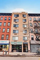 698 Tenth Avenue in Hell&#39;s Kitchen