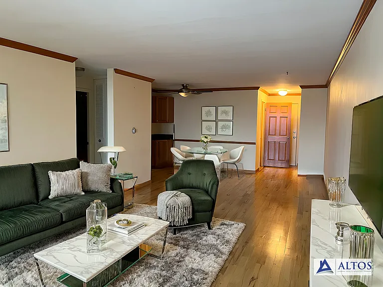 4600 E Asbury Cir #506 — Photo 1