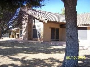 10375 Deep Creek Rd, Apple Valley, CA 92308