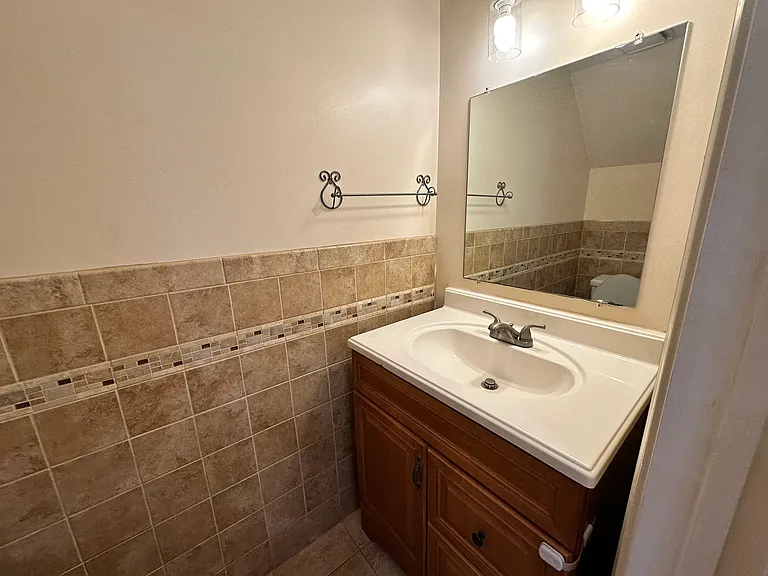 2 Churchill Cir — Photo 60