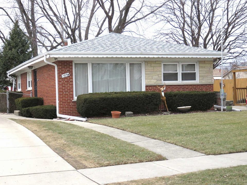 1st image of 2056 Spruce Ave