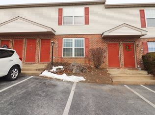 812 W Main St APT 08, Ephrata, PA 17522